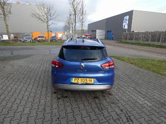 Renault Clio Estate 1.2 GT picture 4