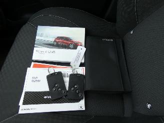 Renault Clio Estate 1.2 GT picture 19