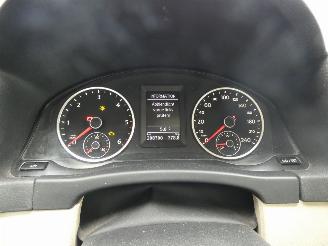 Volkswagen Tiguan 2.0 TDI Comfort&Design 4Motion picture 15