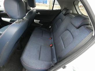 Kia Picanto 1.0 CVVT Design Ed. picture 11