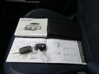 Kia Picanto 1.0 CVVT Design Ed. picture 22