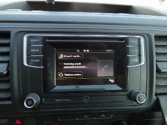 Volkswagen Transporter 2.0 TDI L2H2 Highl. picture 17