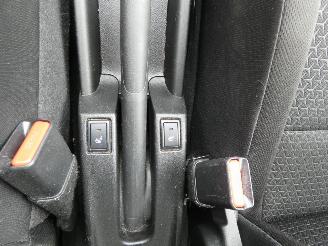 Suzuki Swift 1.2 Select picture 20