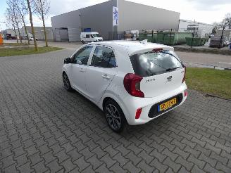 Kia Picanto 1.0 CVVT ComfortPlusLine Navigator picture 7