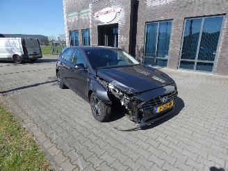 Hyundai I-30 1.0 T-GDi MHEV Comfort Smart picture 2