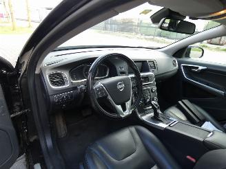 Volvo V-60 PLUG IN HYBRID 2.4 D6 AWD Pl.i Sum. picture 13