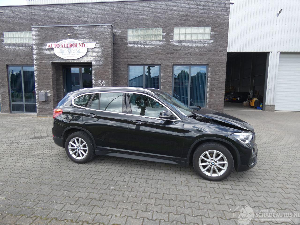 BMW X1 SDRIVE18I Executive