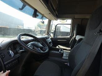 DAF CF 400 CF 400 SPACECAB picture 16