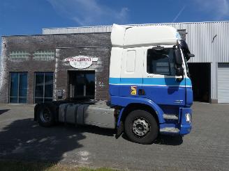 DAF CF 400 CF 400 SPACECAB picture 1