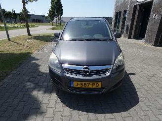 Opel Zafira 1.6 Cosmo 7p picture 9