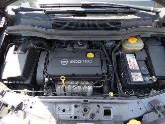 Opel Zafira 1.6 Cosmo 7p picture 23