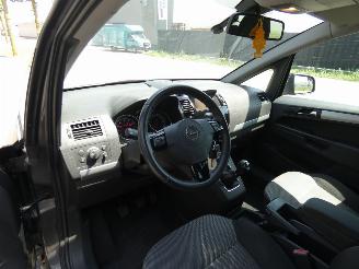 Opel Zafira 1.6 Cosmo 7p picture 12