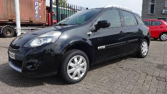 Renault Clio III Grandtour 1.2 (D4F D7) 55 KW 5 BAK picture 3