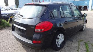 Renault Clio III Grandtour 1.2 (D4F D7) 55 KW 5 BAK picture 8