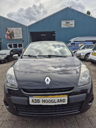  Renault Clio III (BR/CR) Hatchback 1.5 dCi FAP (K9K-770(K9K-67)) [65kW] 5-BAK 2012/1