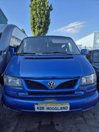 Uttjänta bilar auto Volkswagen Transporter T4 Van 2.5 TDI (ACV) [75kW] 5-BAK 2002/1