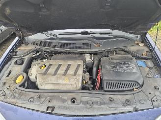 Renault Mégane II (BM/CM) Hatchback 2.0 16V (F4R-770) [99kW] 5-BAK picture 8