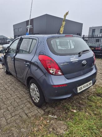 Hyundai I-20 1.1 CRDi VGT 12V Hatchback, Diesel, 1.086cc, 55kW (75pk), FWD, D3FA; EURO5 , 6-Bak picture 3