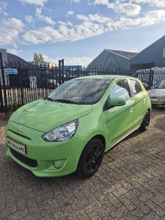 Mitsubishi Space-star (A0) Hatchback 1.2 12V (3A92) [59kW] picture 2