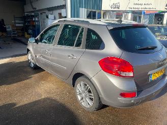 Renault Clio Clio III Estate/Grandtour (KR) Combi 1.2 16V TCE 100 (D4F-784(D4F-H7)) [74kW picture 4