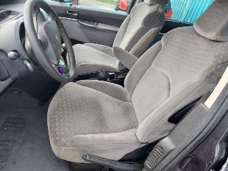 Peugeot 807 2.0 16V picture 8