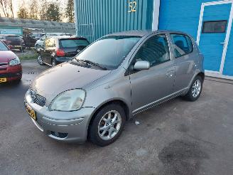 Auto incidentate Toyota Yaris 1.3 16V vvti 2006/2