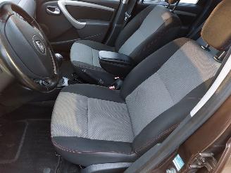 Dacia Duster Duster (HS) SUV 1.6 16V (K4M-690(K4M-F6 picture 7