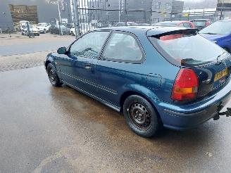 Honda Civic Civic (EJ/EK) Hatchback 3-drs 1.5i LS 16V (D15Z6 picture 4