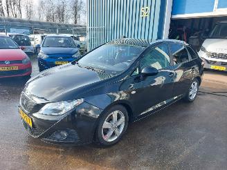 krockskadad bil auto Seat Ibiza Ibiza ST (6J8) Combi 1.2 TDI Ecomotive 2012/2
