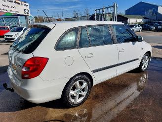 Skoda Fabia Fabia II Combi Combi 5-drs 1.2 TDI 12V picture 6