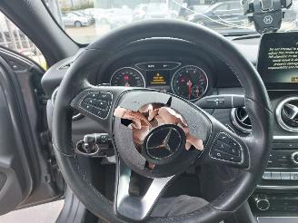 Mercedes A-klasse A (W176) Hatchback 1.6 A-180 16V picture 12