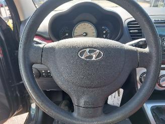 Hyundai I-10 i10 (F5) Hatchback 1.1i 12V picture 10