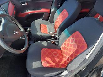 Hyundai I-10 i10 (F5) Hatchback 1.1i 12V picture 8