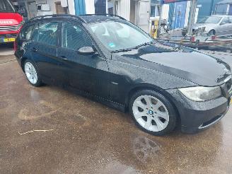 BMW 3-serie 3 serie Touring (E91) Combi 318i 16V picture 3