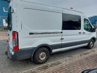 Ford Transit Gereserveerd Transit Van 2.2 TDCi 16V RWD picture 6