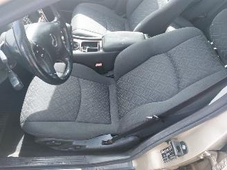Mercedes C-klasse C (W203) Sedan 2.0 C-180 16V picture 8