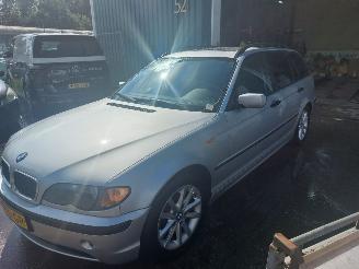krockskadad bil auto BMW 3-serie 3 serie Touring (E46/3) Combi 316i 16V 2003/6