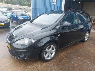 Vaurioauto  passenger cars Seat Altea xl Altea XL (5P5) MPV 1.2 TSI 2011/8