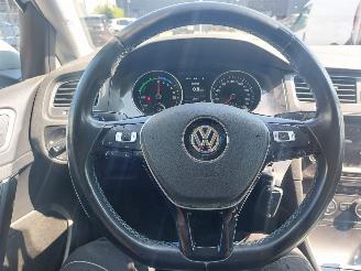 Volkswagen e-Golf Golf VII (AUA) Hatchback e-Golf picture 9