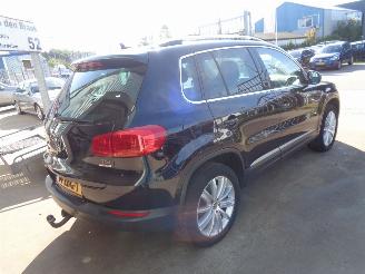 Volkswagen Tiguan (5N1/2) SUV 1.4 TSI 16V (CAVD) picture 3