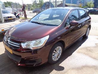 damaged passenger cars Citroën C4 Berline (NC) Hatchback 5-drs 1.6 16V VTi (EP6C(5FS)) 2011/2