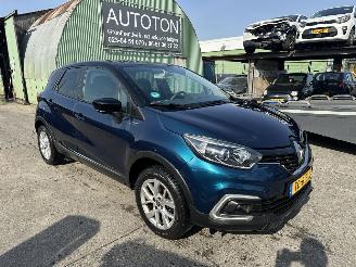 schade Renault Captur 0.9 TCE 66KW Navi Airco Led Limited NAP