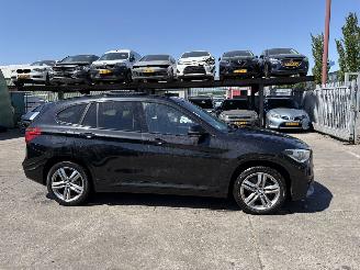 BMW X1 1.8i sDrive 103KW Clima Navi Pano Camera High Executive M-Pakket Led xenon picture 3