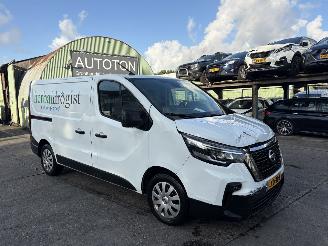 uszkodzony samochody ciężarowe Nissan Primastar 2.0 DCI 96KW Clima Acenta Led L1H1 2023/6