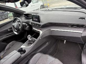 Peugeot 5008 1.2 96KW GT-Line Pano Navi Clima 7-Pers Camera Led Xenon NAP picture 8