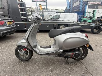 Piaggio Overig Vespa Elettrica 4KW picture 1