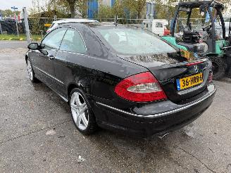 Mercedes CLK 200 K. 135KW Autom. Clima Navi Avantgarde NAP picture 3