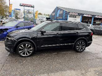 Volkswagen Tiguan 1.5 TSI 110KW DSG R-Line Pano Clima Navi Allspace Led Xenon 7-Pers NAP picture 27