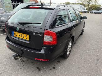 Skoda Octavia 1.2 TSI 77KW DSG Navi Clima Business Line NAP picture 3