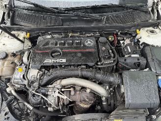 Mercedes A-klasse A35 AMG 225KW Autom Clima Navi Pano Sfeerverlichting 4Matic Premium Plus picture 23